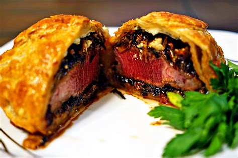 Individual Beef Wellingtons