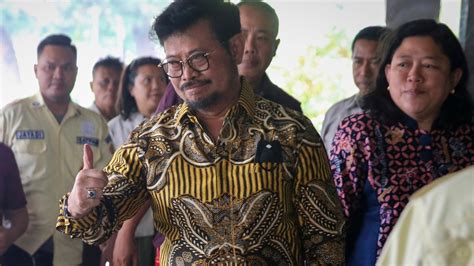 Indonesia’s agriculture minister resigns amid a corruption investigation