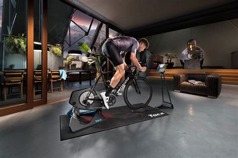 Indoor cycling trainer. Indoor trainers are the perfect choice for winter training. Once set up, you can mount your bike and train in your own four walls. Ranging from basic models ... 