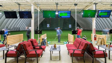 Indoor driving range. Spokane has some great driving ranges in the area, both indoor and outdoor, so let’s take a look at the best ones! Elite Sports Suite HD Golf Simulator. At Elite Sports Suite, you can get some swings in virtually! Their HD Golf Simulator brings the driving range to a virtual setting and has many perks that most outdoor ranges don’t have. 