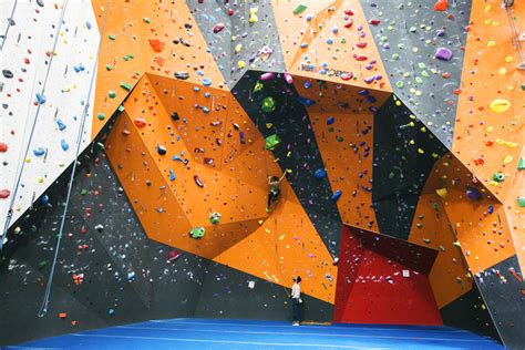 Indoor rock climbing has a new corporate giant: The Cliffs at LIC