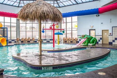 Indoor water park columbus ohio. Watch an NBC4 report from Feb. 22, 2018, when the City of Columbus ordered the Fort Rapids Indoor Waterpark Resort to close COLUMBUS, Ohio (WCMH) – A developer wants to turn the former Fort ... 