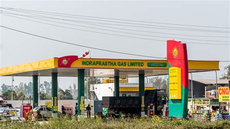 Indraprastha Gas Listing Information - The Economic Times