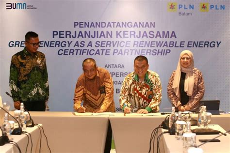 Industri Strategis dan Daya Saing Bangsa - Jawa Pos