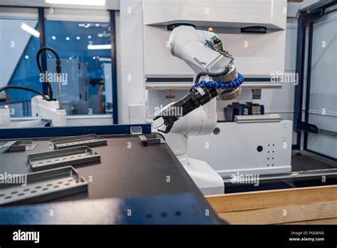 Industrial Robot Cells: Game-Changers in Modern Manufacturing