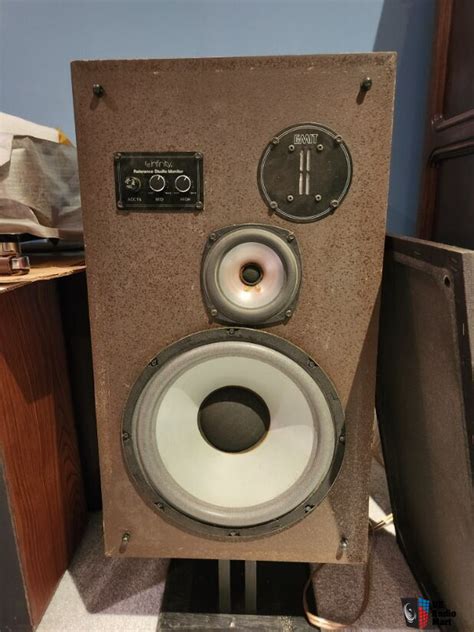 Infinity reference monitor. Dec 5, 2009 · I missed out on hearing most ...