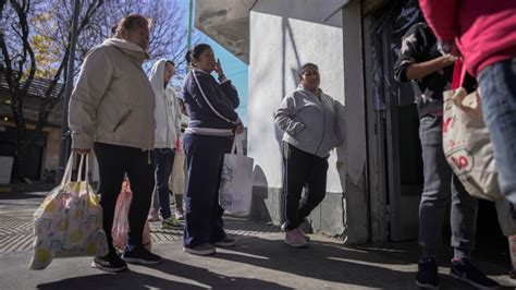 Inflation in Argentina leaves families struggling to feed themselves