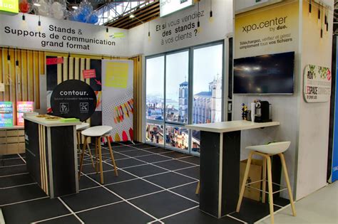 Ingenious Expo Table Ideas to Captivate Attendees and Drive Lead Generation