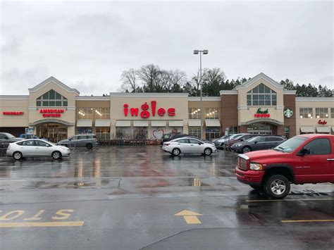 This page is a summary of each Ingles store. Close Window. Ingles Markets #30 1865 Hendersonville Rd., Asheville, NC. 28803. Store Information. Store Hours: 6:00am to 12:00am Store Phone: 828-274-0804 Pharmacy Hours: Mon-Fri: 9:00am to 9:00pm Sat: 9:00am to 6:00pm Sun: 9:00am to 6:00pm