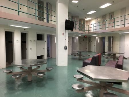 Inmate search north carolina.  It is a 565-bed direct supervision facility...