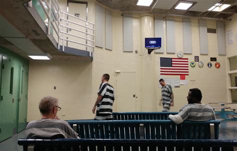 Inmates in hamilton county justice center. Things To Know About Inmates in hamilton county justice center. 