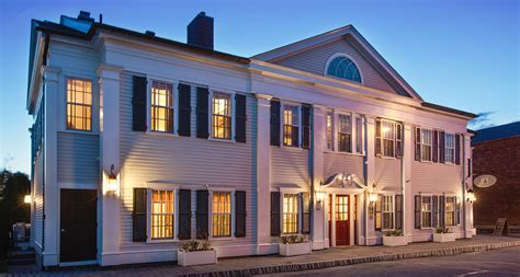 Inn at stonington ct. Gym. Air conditioning. Housekeeping. Business services. Stay at this 3.5-star business-friendly guesthouse in Stonington. Enjoy free WiFi, free parking, and a 24 … 