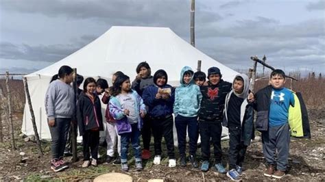 Innu kids learn from their own as Labrador First Nations take control of schooling