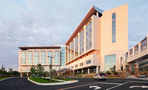 Inova loudoun hospital. Inova Schar Heart and Vascular – Inova Loudoun Hospital - Schaufeld Family Heart Center. 44035 Riverside Pkwy. Suite 120. Leesburg, VA 20176. 