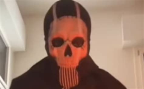 Inquisitor live death video. Fans of Call Of Duty cosplayer Inquisitor, best known for cosplaying the COD character Ghost, are worried sick about the content creator’s wellbeing after a recent live stream on his TikTok. 