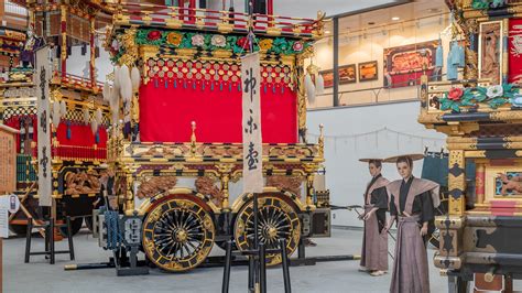 Inside the Takayama Festival Floats Exhibition Hall - Pack Me To