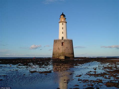 Inside the refurbished UK lighthouses worth up to £1.4m Daily Mail Online