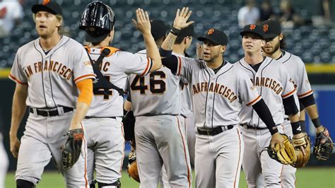 Inside the team meeting that SF Giants hope can propel them into the postseason
