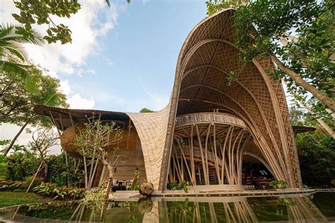 Inspired Architecture Inspired architecture does not chang… Flickr
