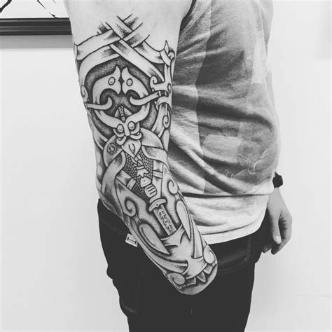 Instagram photo by Sean Parry • May 10, 2016 at 1239pm UTC Tatuagem
