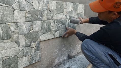 Install front tile #shorts #youtubeshorts #construction - YouTube