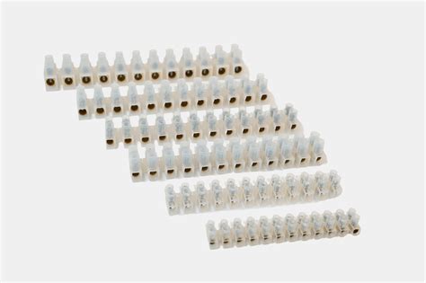 Installation terminal block.  Jul 17, 2025 · Double level terminal blocks are popular because...