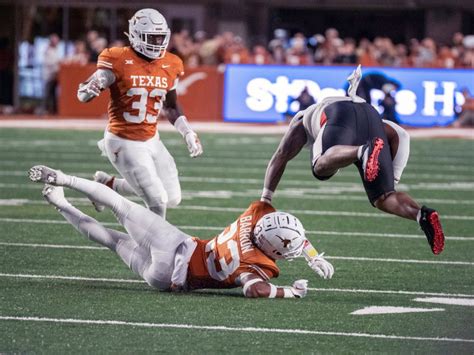 Instant Analysis: A blowout before the title game is exactly what the Longhorns needed