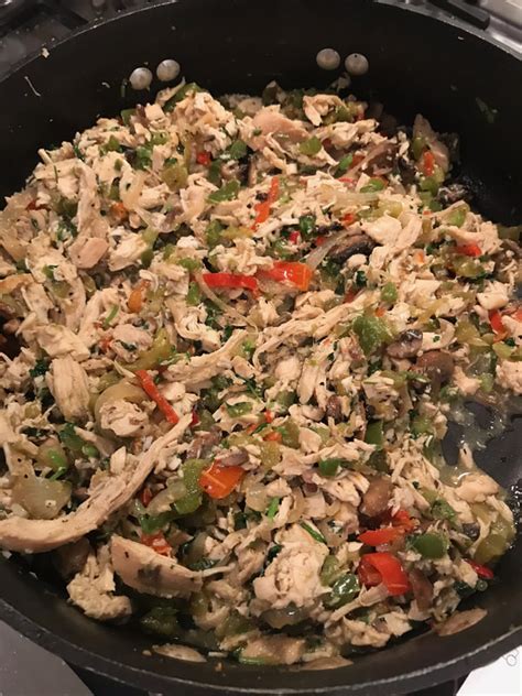 directions. Clean and wash chitterlings by pulling off the fat and debris. Soak in salted water to clean. Put chittlerings in water. Add garlic, onions, chile' pepper, vinegar, salt and pepper. Cook 3-4 hours.. 