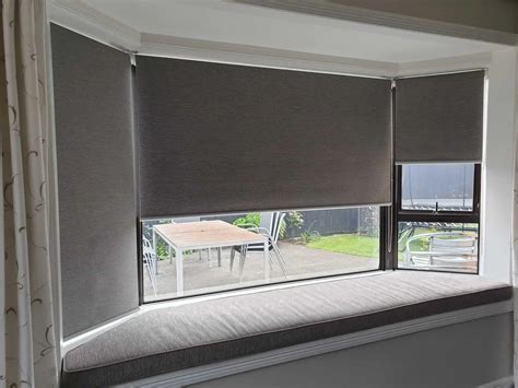 Buy Homebox 100% Blackout Roller Window Shades,Blinds for Windows with Waterproof Fabric,Thermal Insulated,UV Protection,Roller Blinds for Home,Bedroom,Bathroom,Office,Easy to Install,Grey,20" W x 72" H: Roller Shades - Amazon.com FREE DELIVERY possible on eligible purchases. 