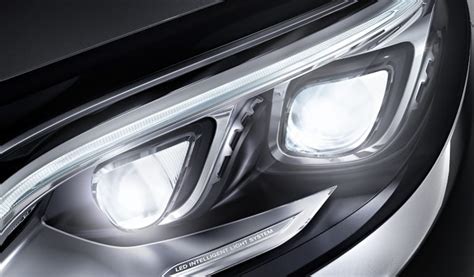 Intelligent Light System: Mercedes-Benz: Bessere Sicht