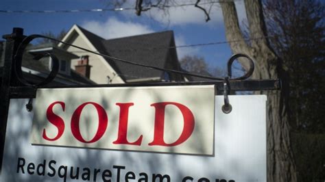 Interest rate hold could add heat to real estate markets: mortgage experts