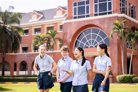 International School – Pattaya People