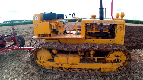1978 International Hough Dresser TD-8E Dozer - SN: 4420015V10575 Meter reads: 3,671 hours Engine: IH DT-239 Fuel type: Diesel HP: 83 Blade: 84" blade ROPS: No A/C: No Heater: No Features and Notes: Dozer has a new starter, starter solenoid, and alternator. Contact Zak with any questions 260-221-2.... 