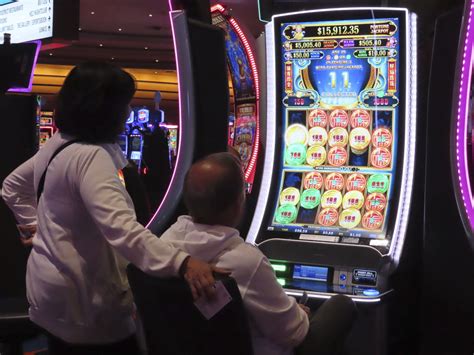 Internet gambling and sports betting set new records in New Jersey