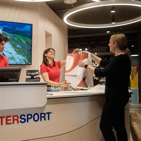 Intersport taffer.  Finde dein INTERSPORT Sportgeschäft in der Nähe.  Et...