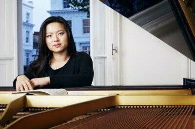 Interview with Pianist Annie Yim - Interlude