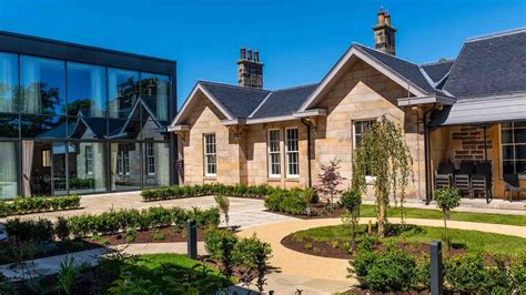 Inverness Accommodation 5-Star Luxury Ness Walk Hotel