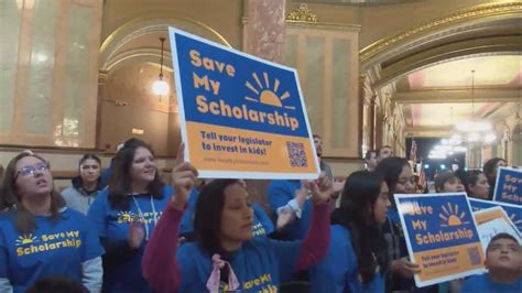 Invest in Kids Act set to expire as Illinois legislative session comes to close