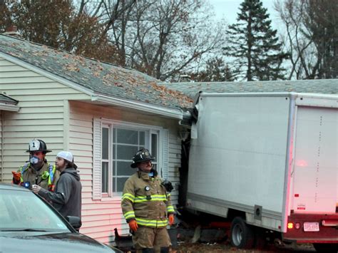 Investigation underway after driver in pickup truck crashes into house in Quincy
