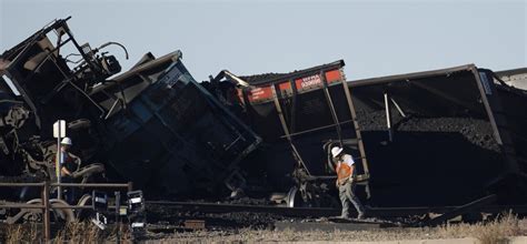 Investigators focus on railway inspection practices after Colorado train derailment