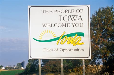 Iowa Education Laws - FindLaw