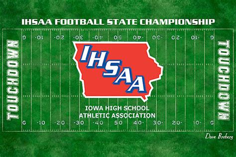 Iowa football playoff scores. Darren Richardson rushed for 227 yards and three touchdowns, and seventh-ranked Iowa City High took it to No. 1 Cedar Rapids Kennedy, 32-13, in a Class 5A football quarterfinal game Friday... 