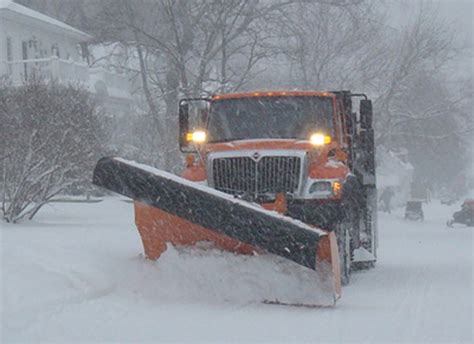 Iowa snow plow cameras. Our experienced snow and ice removal team in Quad City is available 24 hours a day, seven days a week, to meet the demands of our winter weather. We plow, shovel, relocate snow and de-ice properties on an as needed basis. Total Landscape Services does snow removal for Commercial / Industrial locations in Davenport, IA. 