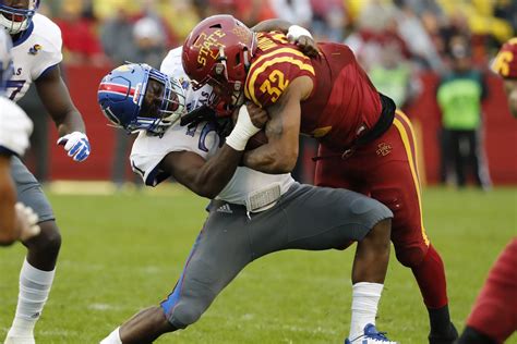 Oct 1, 2022 · Don't look now, but Kansas is pretty good at football again, and hosts Big 12 rival Iowa State in college football's Week 5 action on Saturday.. Kansas is undefeated through four games for the ... . 