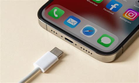 Iphone 15 pro charging speed. The iPhone 15 and 15 Plus support the USB 2 standard, which has a theoretical limit of 480Mbps. The 15 Pro and 15 Pro Max, meanwhile, support USB 3 and, assuming you’ve got a USB 3-compatible ... 