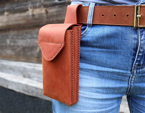 Iphone belt leather case - Etsy Nederland