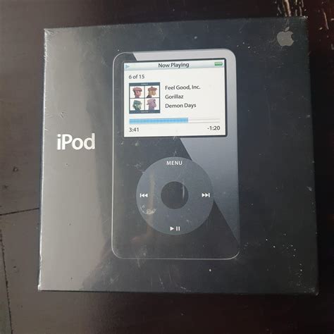 A first generation iPod classic – “batter
