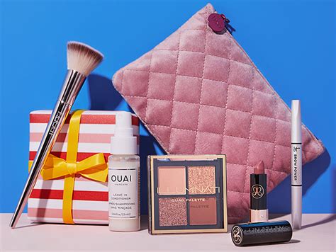 Ipsy gift subscription. Dec 16, 2022 · LookFantastic LookFantastic Beauty Box. $16 at LookFantastic. Don't let its under-$20 price tag fool you: This beauty subscription box is filled with goodies from luxury brands like Elemis, Molton Brown, Josh Wood Colour, and more. Each box comes with six full-sized products that will make you feel your most glam. 