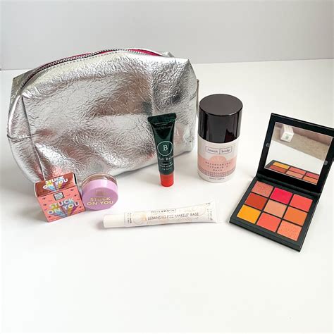 Ipsy mystery bag. The Facts: A limited edition mystery bag from ipsy featuring 5 sample size products. $14 + $2 handling fee and sales tax. Free shipping. 