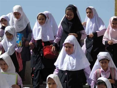 Iran arrests more than 100 people over suspected poisonings of schoolgirls